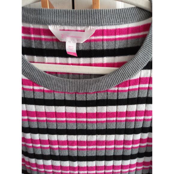$ASO Sylvies Chicago Fire. Y2K.  Ribbed striped over. Barbie pink,white black - Picture 3 of 6